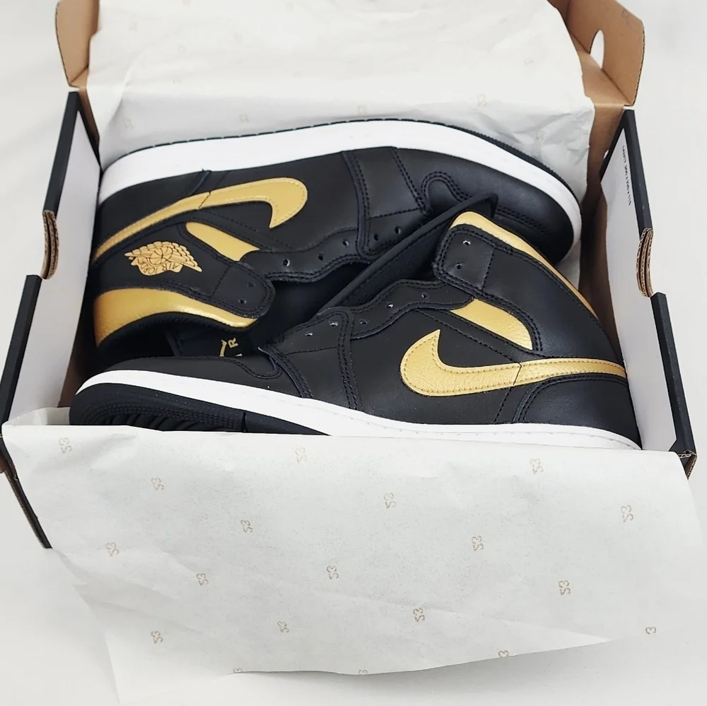 Air Jordan 1 Mid Sneakers Black/White/Metallic Gold